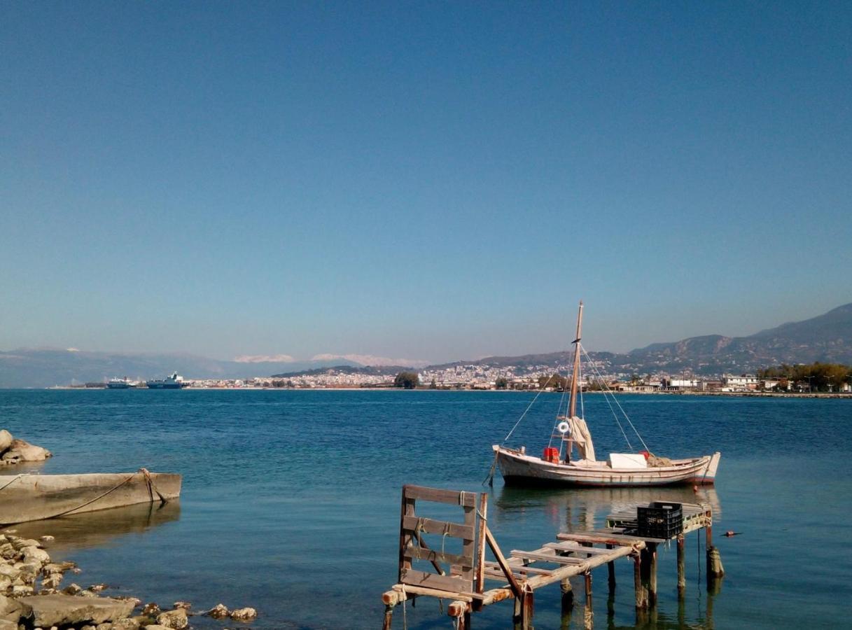 Apartamento Patras White Castle Exterior foto