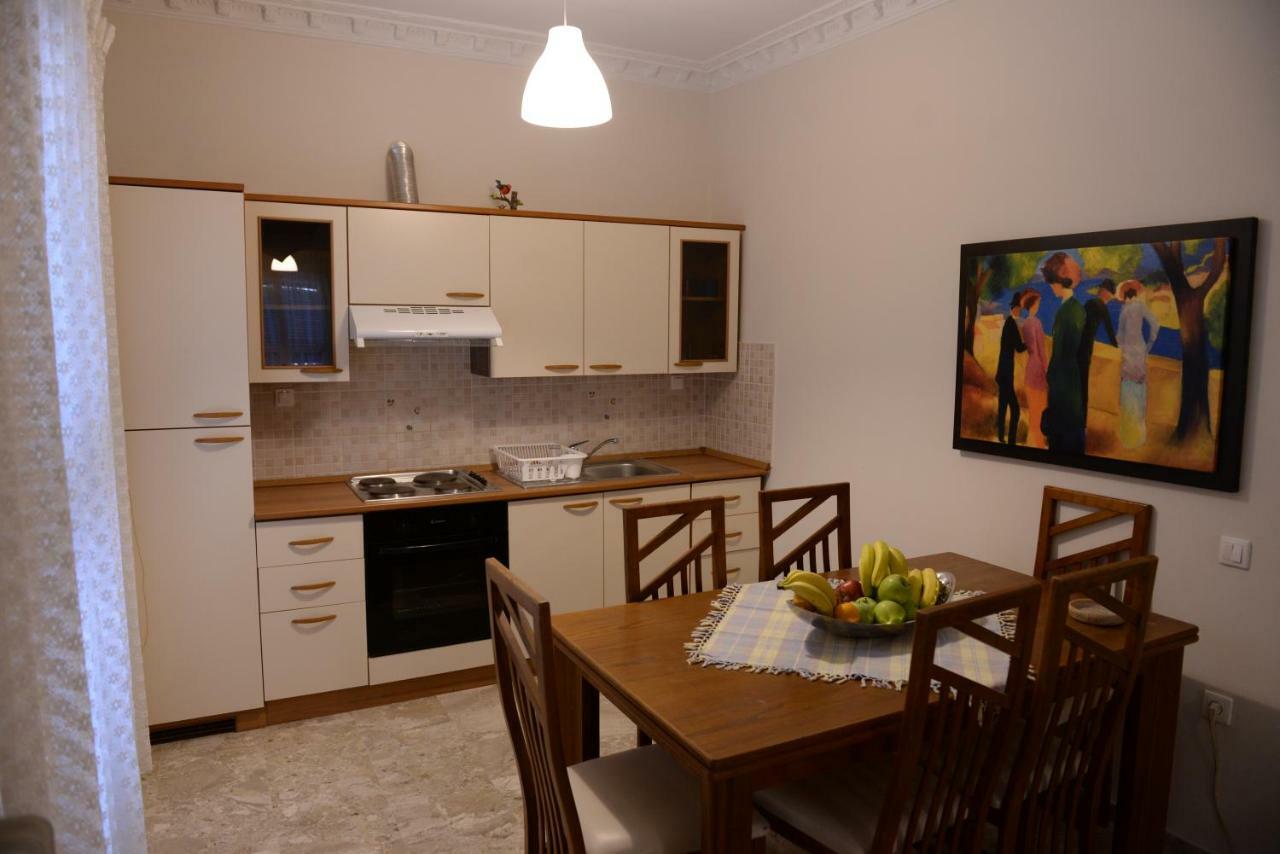 Apartamento Patras White Castle Exterior foto